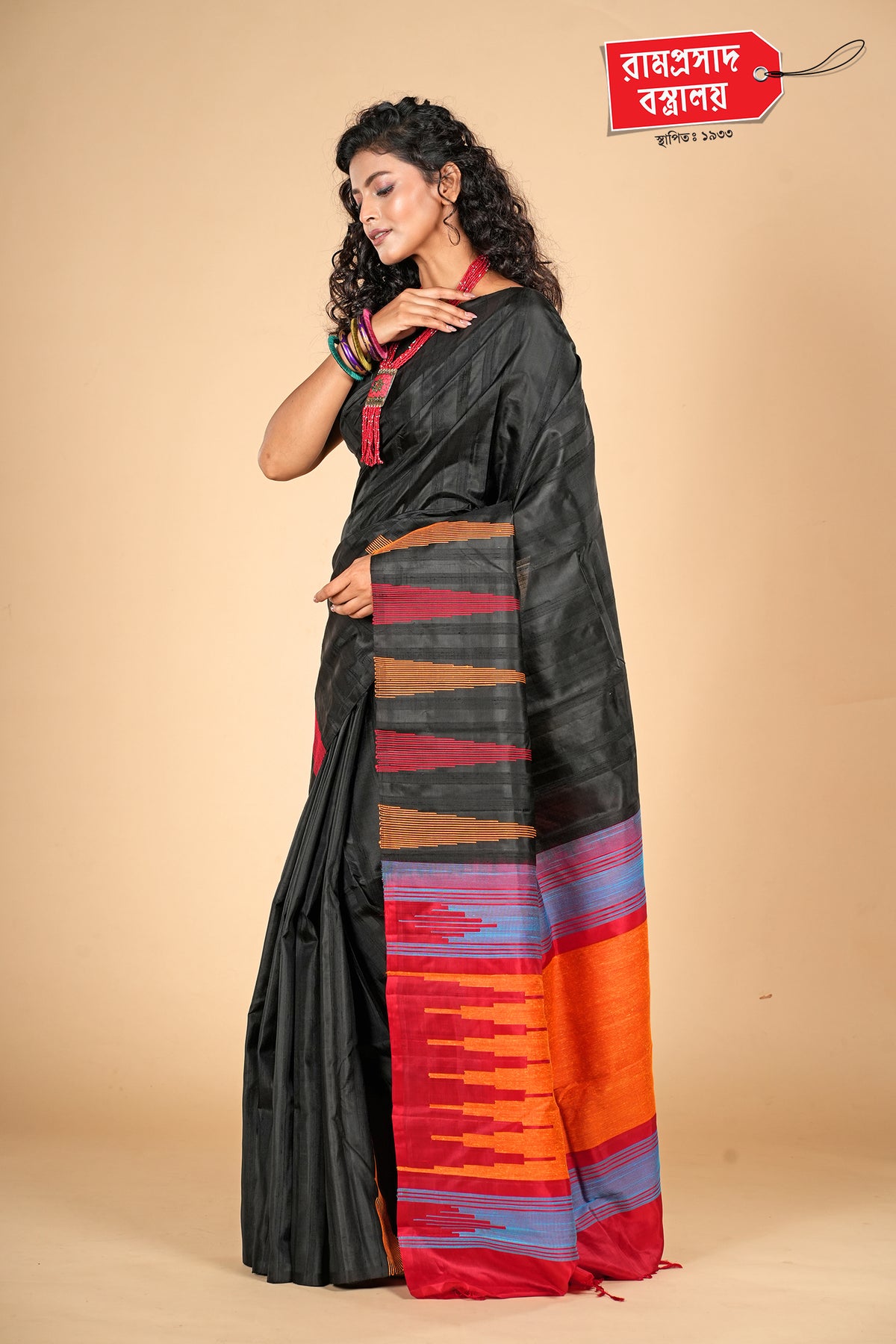 BLACK HANDLOOM SILK SAREE