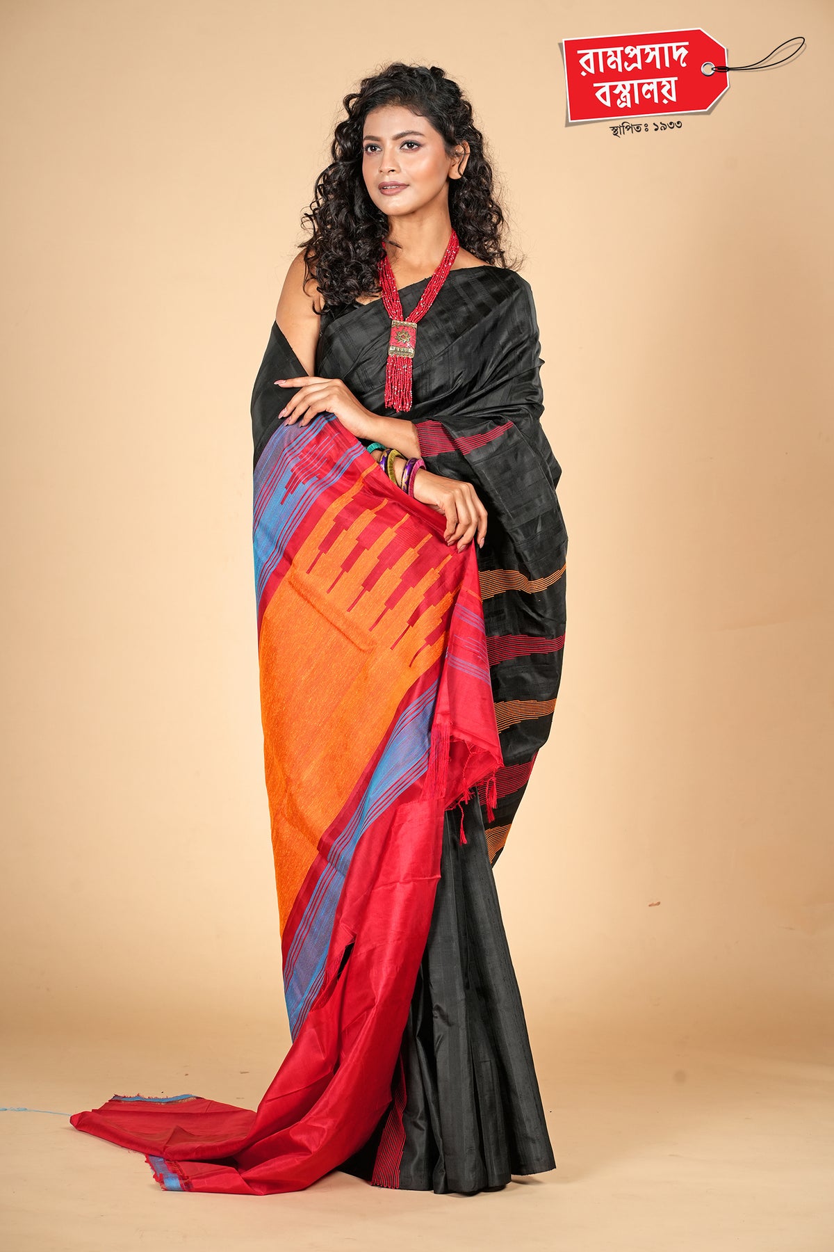 BLACK HANDLOOM SILK SAREE