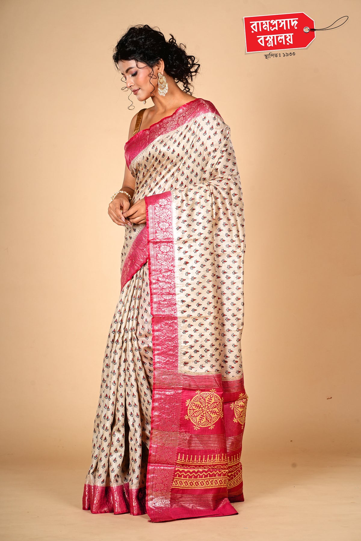 IVORY PRINTED TUSSAR SAREE (PURE SILK)